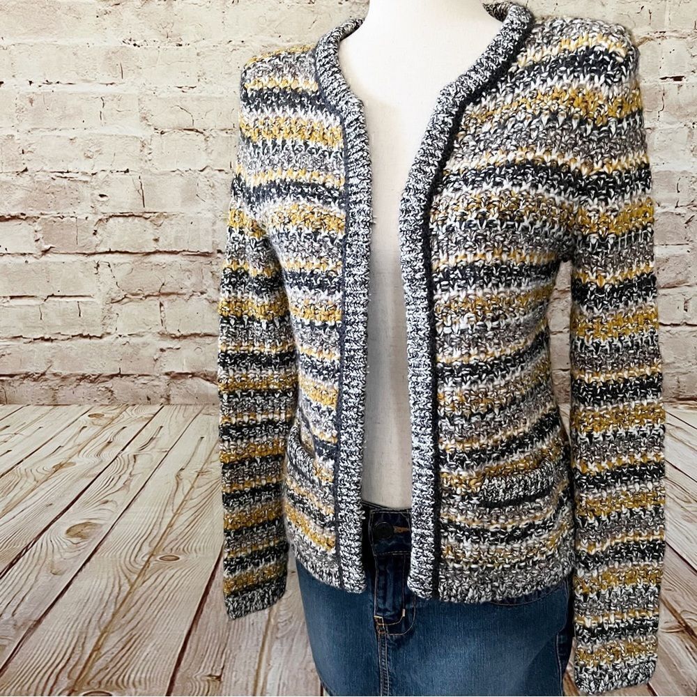 Banana Republic boucle chunky knit cardigan sweater